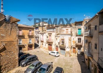 Edificio all\'aperto - Appartamento Via Luigi Sturzo
 
29, Caltagirone - foto 31