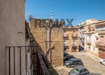 Edificio all\'aperto - Appartamento Via Luigi Sturzo
 
29, Caltagirone - foto 32