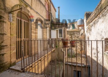 Balcone - Appartamento Via Luigi Sturzo
 
29, Caltagirone - foto 35