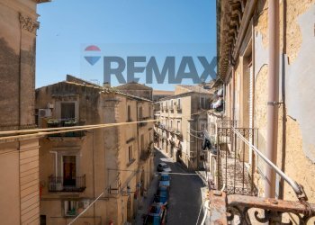 Edificio all\'aperto - Appartamento Via Luigi Sturzo
 
29, Caltagirone - foto 42