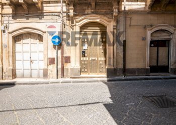 Edificio all\'aperto - Appartamento Via Luigi Sturzo
 
29, Caltagirone - foto 58