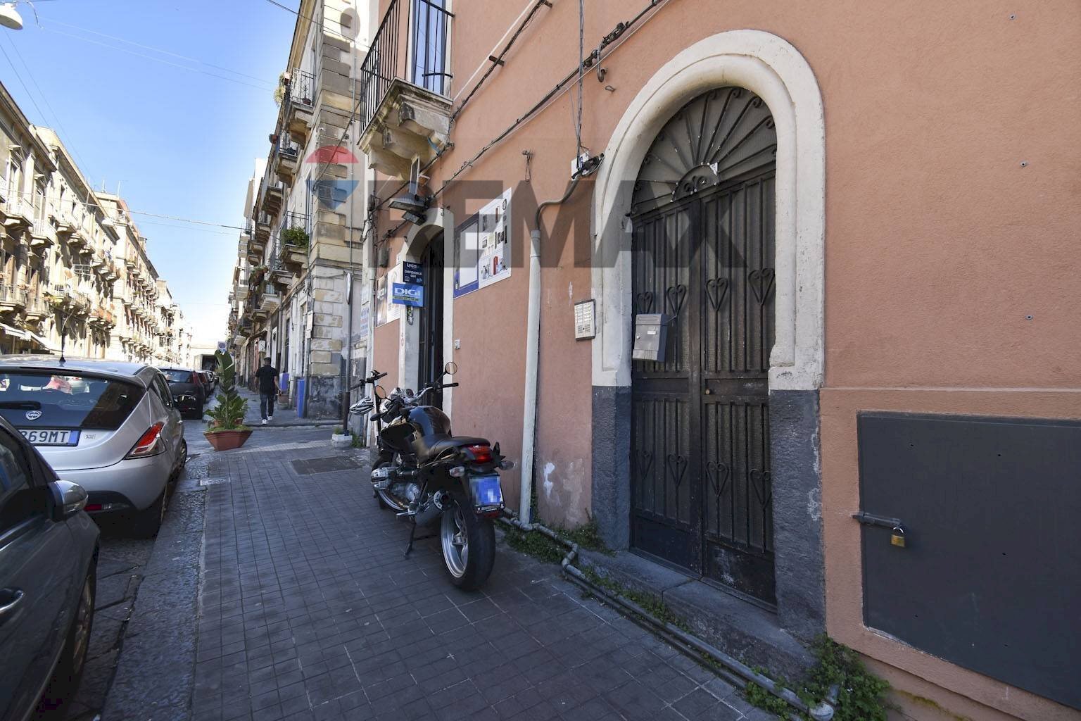 Edificio all\'aperto - Appartamento Via Giordano Bruno
 
46, Catania - foto 3