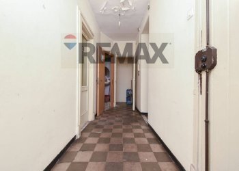 Hall / corridoio - Appartamento Via Giordano Bruno
 
46, Catania - foto 12