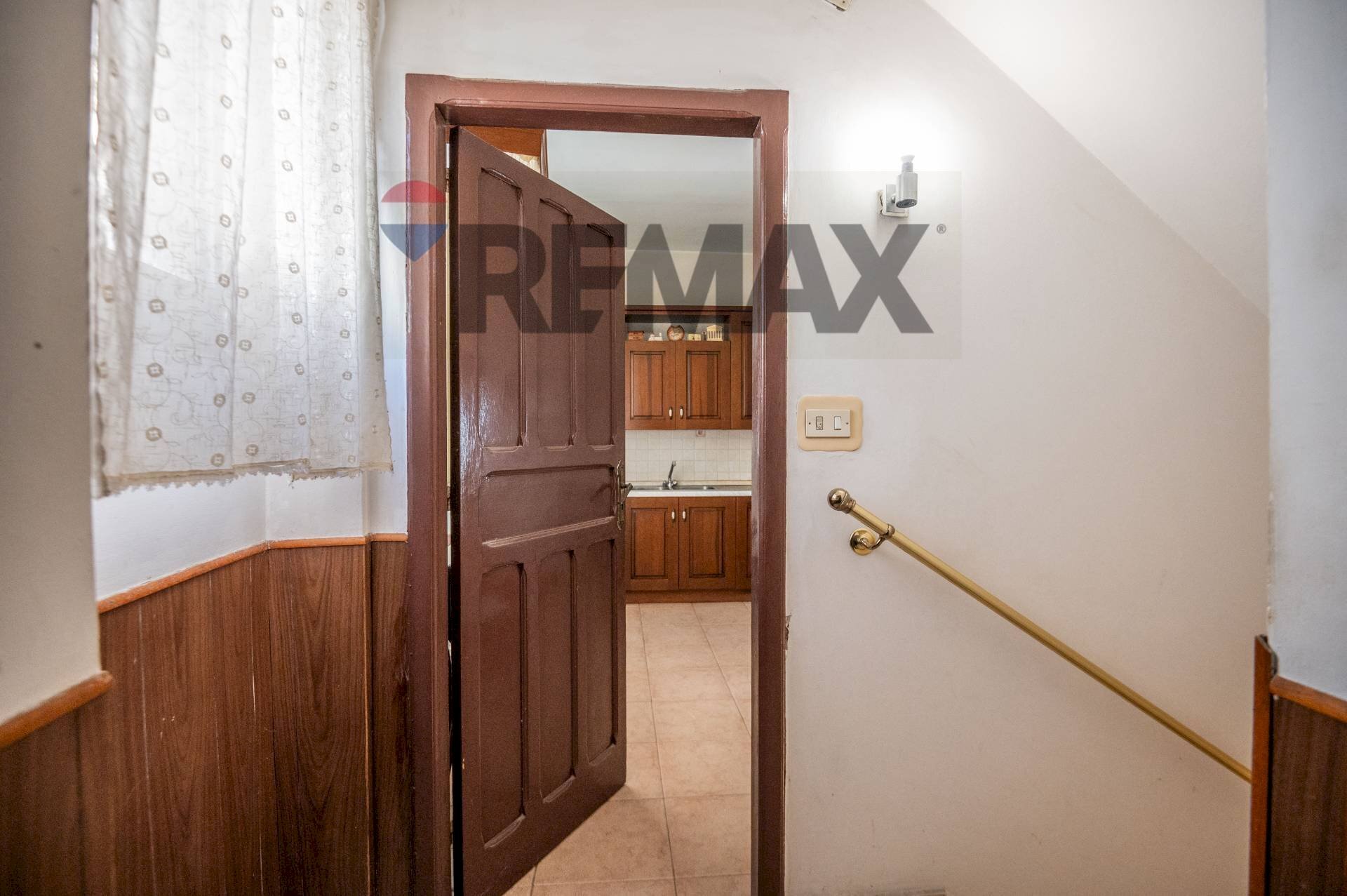 Hall / corridoio - Appartamento Via Stazione Isolamento
 
150, Caltagirone - foto 2