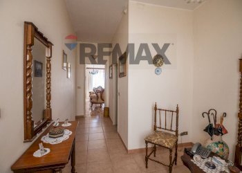 Hall / corridoio - Appartamento Via Stazione Isolamento
 
150, Caltagirone - foto 3