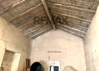 Dettagli - Casa indipendente Via III retta levante
 
229, Belpasso - foto 4
