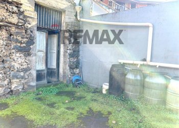 Giardino - Casa indipendente Via III retta levante
 
229, Belpasso - foto 10