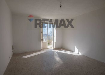 Stanza vuota - Bilocale Via Stazione Isolamento
 
152/B, Caltagirone - foto 6