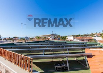 Edificio all\'aperto - Three-room apartment Via Giacinta Pezzana
 
23, Aci Castello - photo 10