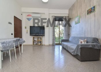 Sala da pranzo - Trilocale Viale Immacolata
 
32, Riposto - foto 8