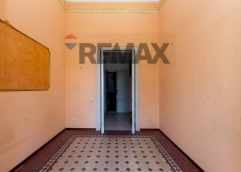 Stanza vuota - Trilocale Via VI Aprile
 
81, Catania - foto 12