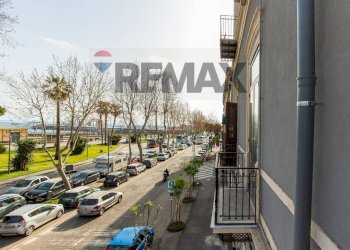 Balcone - Trilocale Via VI Aprile
 
81, Catania - foto 15