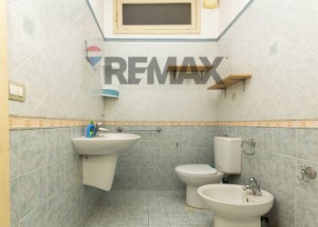 Bagno - Trilocale Via VI Aprile
 
81, Catania - foto 27