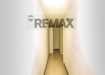 Hall / corridoio - Trilocale Via VI Aprile
 
81, Catania - foto 35