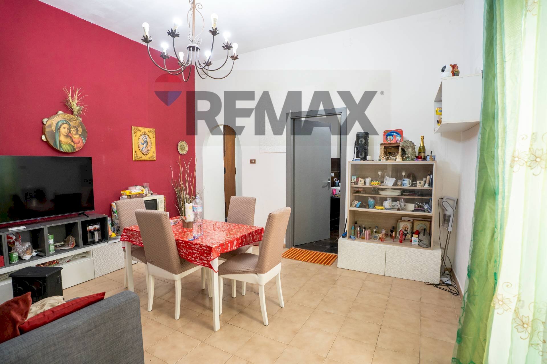 Sala da pranzo - Three-room apartment Via Domenico Tempio
 
30, Catania - photo 1