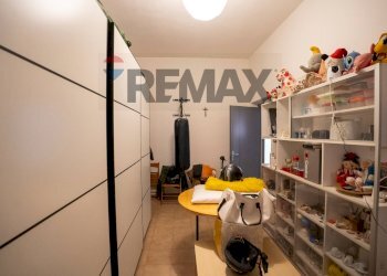 Camera / camera da letto - Three-room apartment Via Domenico Tempio
 
30, Catania - photo 11