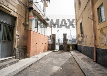 Edificio all\'aperto - Three-room apartment Via Domenico Tempio
 
30, Catania - photo 19
