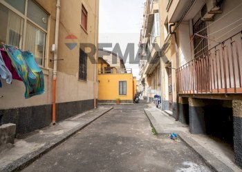 Edificio all\'aperto - Three-room apartment Via Domenico Tempio
 
30, Catania - photo 20
