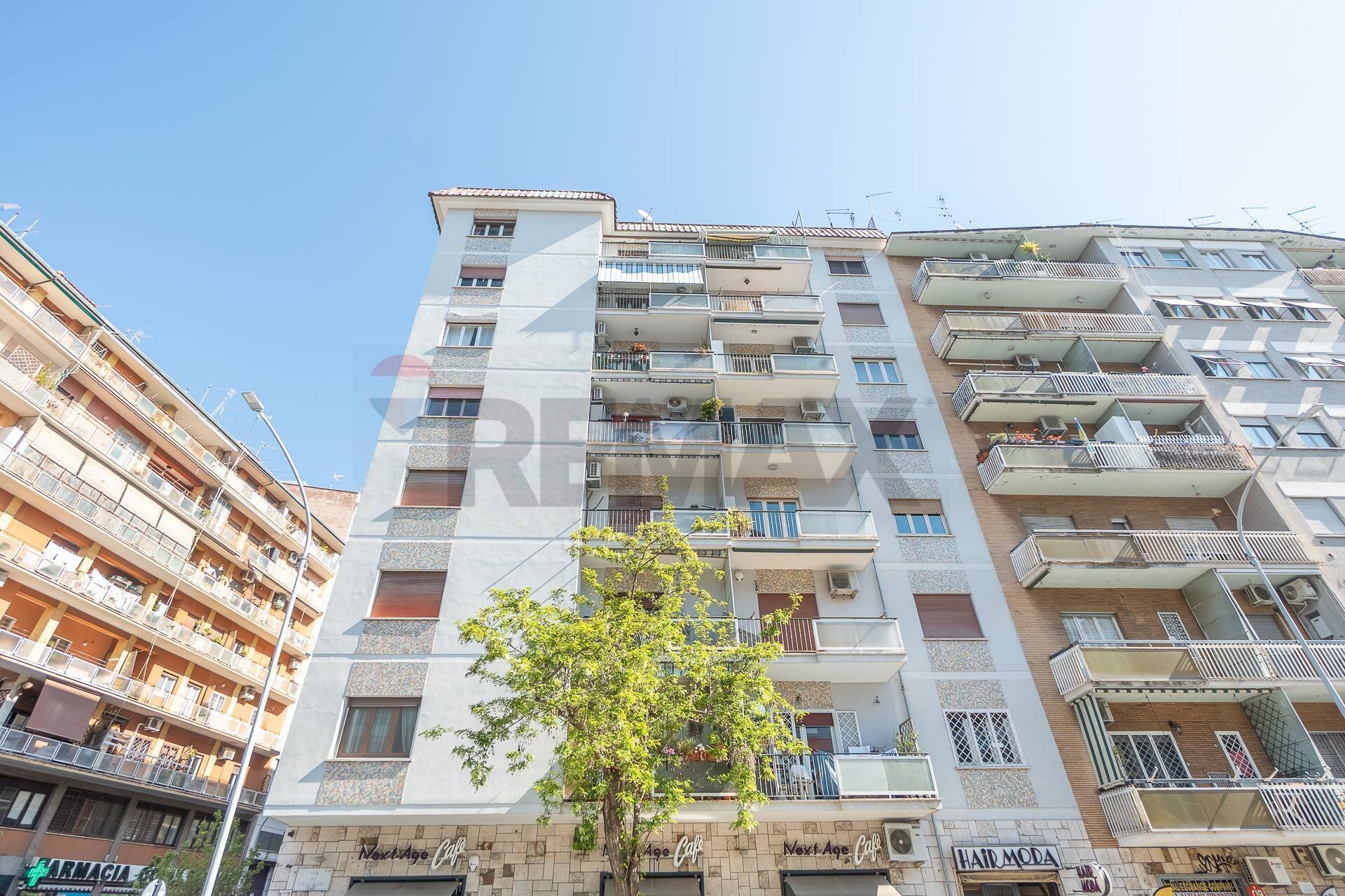 Edificio all\'aperto - Quadrilocale via Rocca Priora
 
77, Roma - foto 1