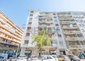 Edificio all\'aperto - Appartamento via Rocca Priora
 
77, Roma - foto 11