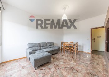 Sala da pranzo - Quadrilocale Via della Libertà
 
109, Castel Madama - foto 6