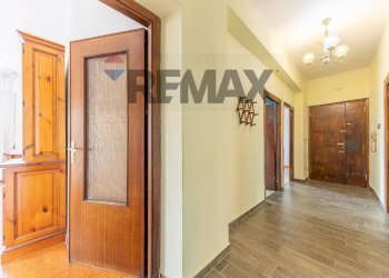 Hall / corridoio - Quadrilocale Via della Libertà
 
109, Castel Madama - foto 20