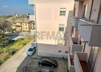 Edificio all\'aperto - Quadrilocale via umbria
 
7, Cupramontana - foto 11