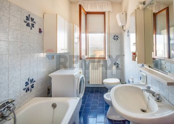 Bagno - Quadrilocale via umbria
 
7, Cupramontana - foto 14