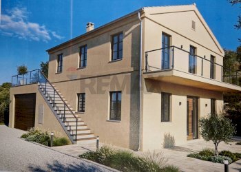 Edificio all\'aperto - Rustico contrada duomo
 
73, Recanati - foto 2