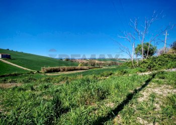 Vista delle montagne - Rustico contrada duomo
 
73, Recanati - foto 17