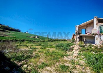 Vista delle montagne - Rustico contrada duomo
 
73, Recanati - foto 35