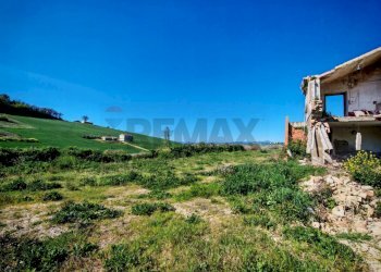 Vista delle montagne - Rustico contrada duomo
 
73, Recanati - foto 38
