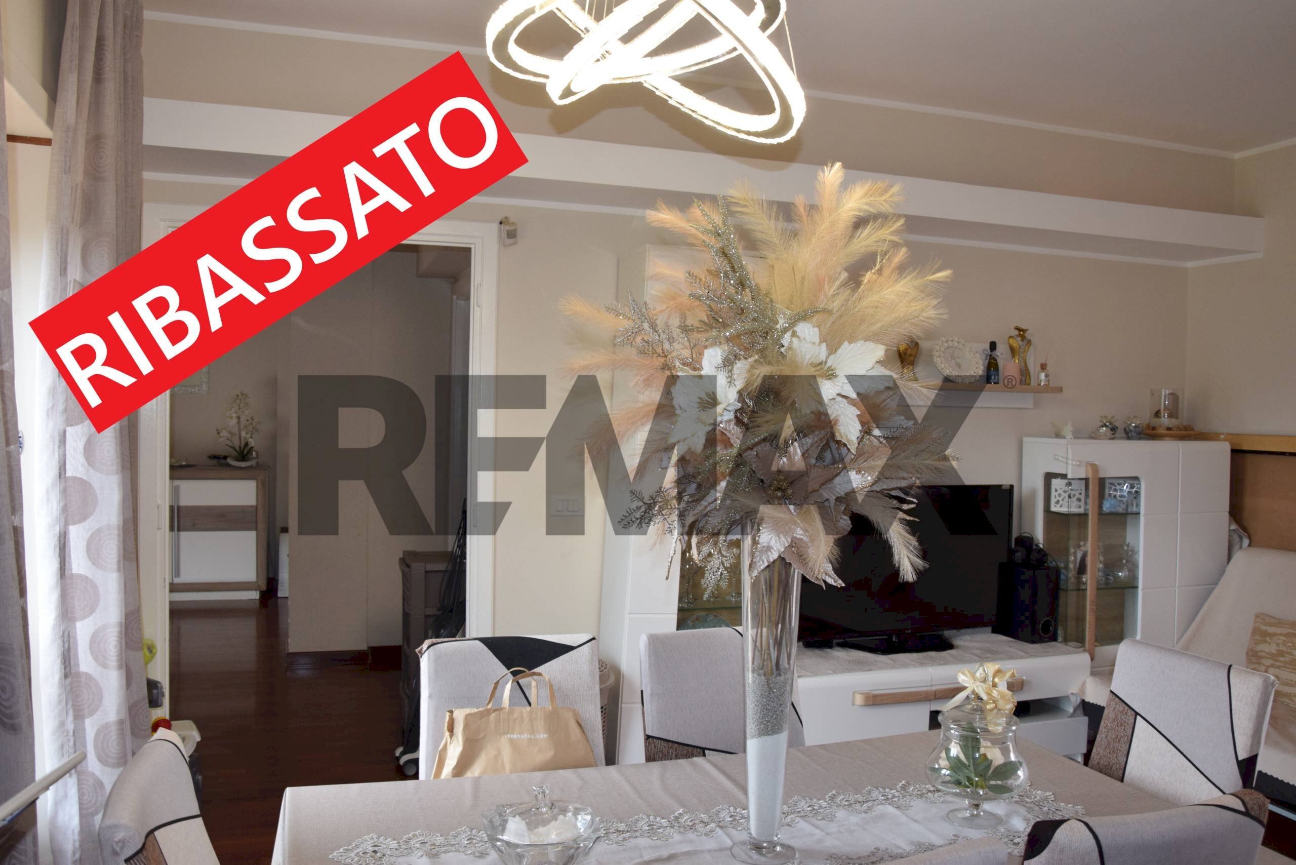Sala da pranzo - Attico Via Boccaccio
 
12, Pomezia - foto 1