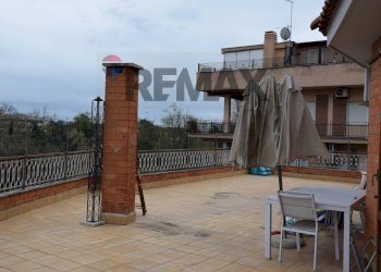 Terrazza - Attico Via Boccaccio
 
12, Pomezia - foto 40