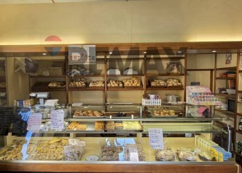 Dispensa di stoccaggio - Attività Commerciale Piazza Italia
 
1, Veduggio con Colzano - foto 5