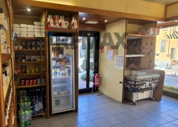 Dispensa di stoccaggio - Attività Commerciale Piazza Italia
 
1, Veduggio con Colzano - foto 8