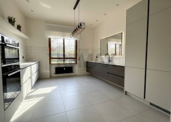 Render cucina - Quadrilocale Via Matteotti
 
36, Arese - foto 7