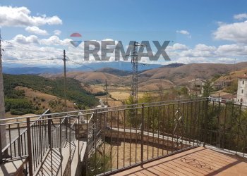 Balcone - Casa semi indipendente Via della Pineta
 
25, Castel del Monte - foto 19