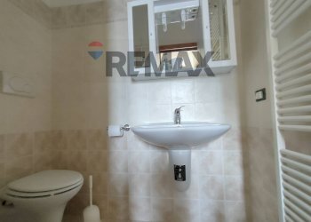 Bagno - Casa semi indipendente Via della Pineta
 
25, Castel del Monte - foto 28