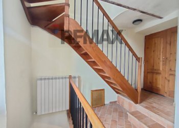 Scale - Casa semi indipendente Via della Pineta
 
25, Castel del Monte - foto 33