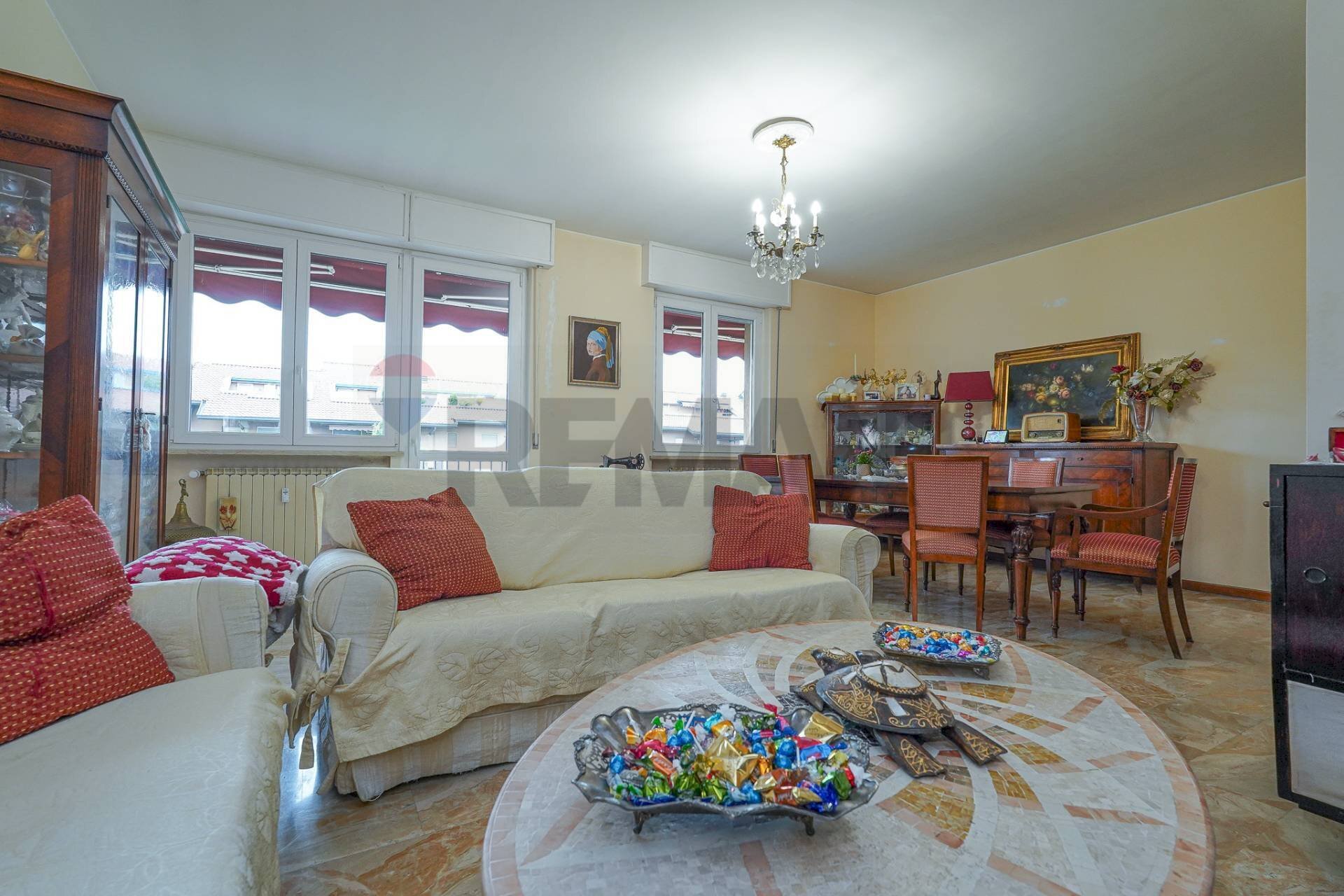 Sala da pranzo - Quadrilocale Via Albert Einstein
 
35, Bergamo - foto 3