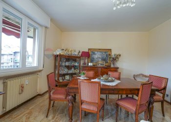 Sala da pranzo - Quadrilocale Via Albert Einstein
 
35, Bergamo - foto 2