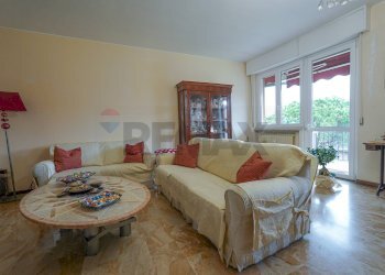 Soggiorno - Quadrilocale Via Albert Einstein
 
35, Bergamo - foto 6