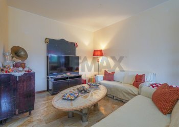 Soggiorno - Quadrilocale Via Albert Einstein
 
35, Bergamo - foto 7