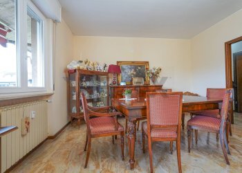 Sala da pranzo - Quadrilocale Via Albert Einstein
 
35, Bergamo - foto 11