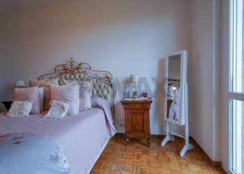 Camera / camera da letto - Quadrilocale Via Albert Einstein
 
35, Bergamo - foto 34