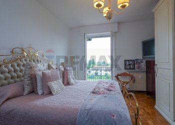 Camera / camera da letto - Quadrilocale Via Albert Einstein
 
35, Bergamo - foto 35