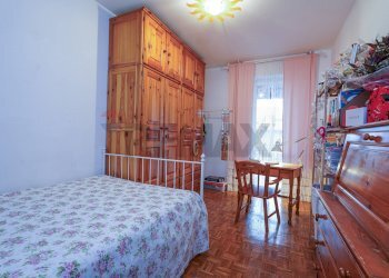 Camera / camera da letto - Quadrilocale Via Albert Einstein
 
35, Bergamo - foto 40