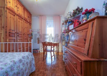 Camera / camera da letto - Quadrilocale Via Albert Einstein
 
35, Bergamo - foto 41