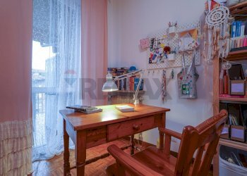 Camera / camera da letto - Quadrilocale Via Albert Einstein
 
35, Bergamo - foto 43